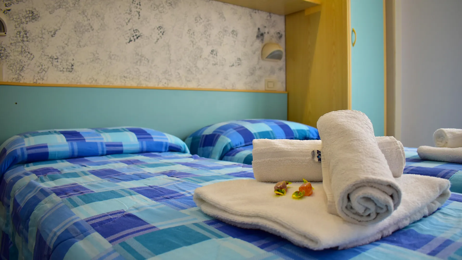 Hotel New Happy Rimini 3*,  Italia